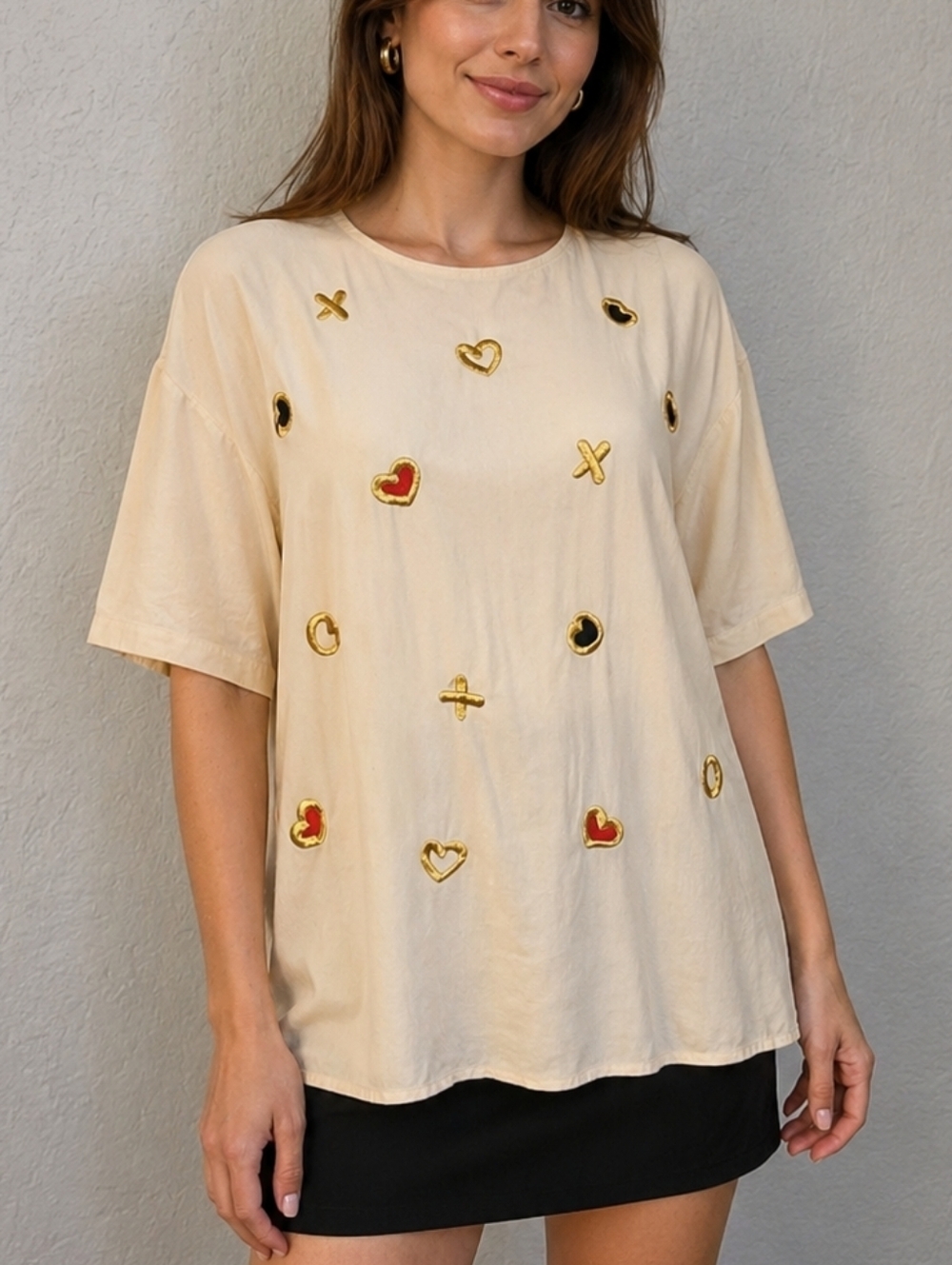 Vtg TRACY M 1980s Heart XO Metallic Embroidered Valentine's Cream Silk Top